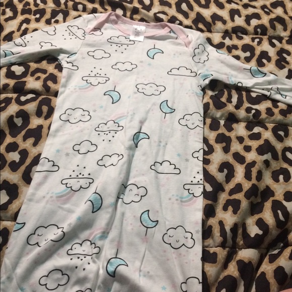 4 pack baby girl sleep gowns - Picture 3 of 3